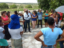 Em Coité o MOC acompanha intercâmbio entre famílias agricultoras 